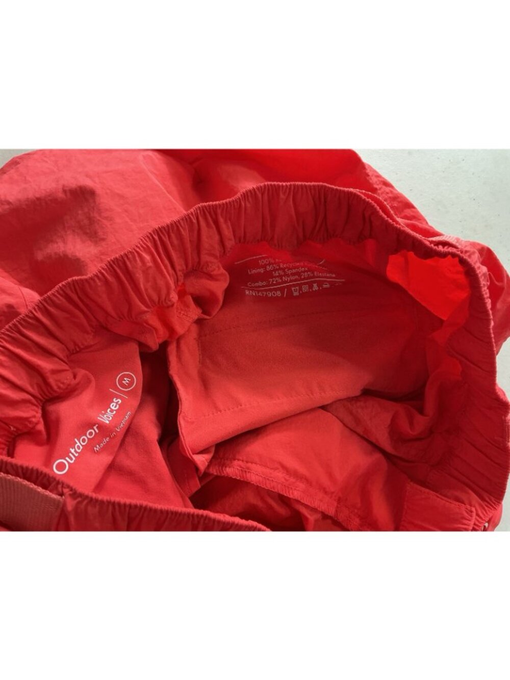 Outdoor Voices Cargo Shorts Athletic Running Quick Dry Womens Medium - Picture 3 of 5
